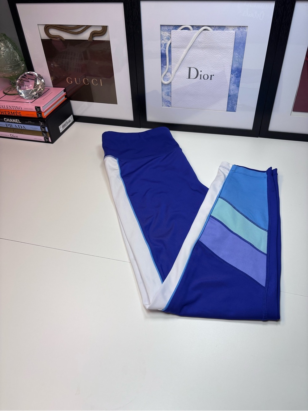 Boston Proper Blue Colorblock Women’s Active Leggings EUC Size M Athletic Sporty